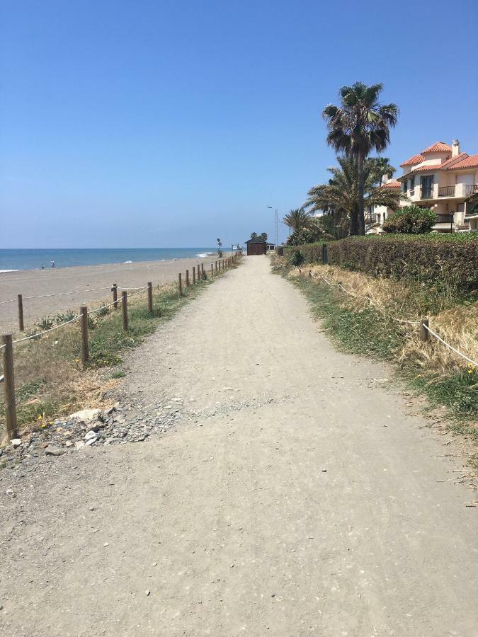 Apartamento Atico A 50 Metros De La Playa Will Apartment Rincon de la Victoria Ngoại thất bức ảnh